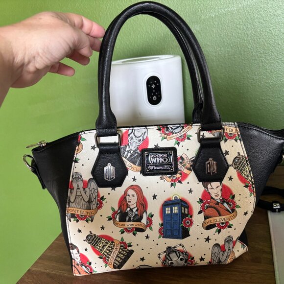 Loungefly Doctor Who Purse - Picture 2 of 4